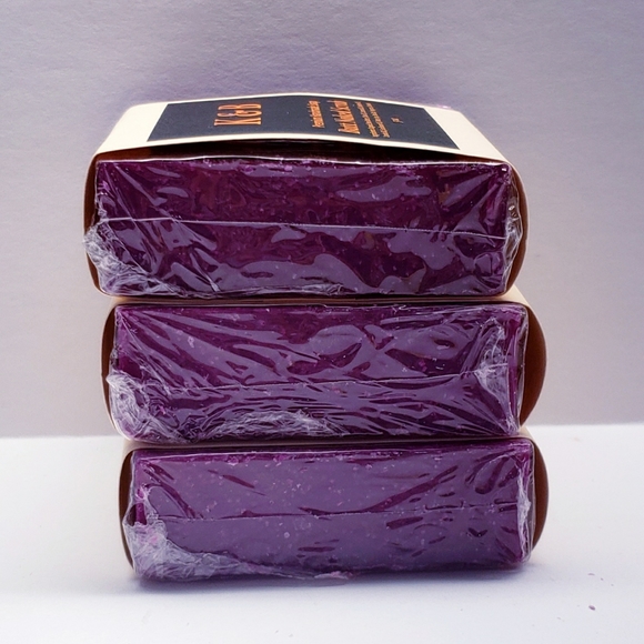 BUTT NAKED SCRUB Premium Handmade Natural Bar Soap, 5 oz (3 pack) - Picture 3 of 6